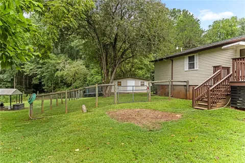 Exterior - 404 Davis Rd, Liberty, SC 29657 photo 8 of 15