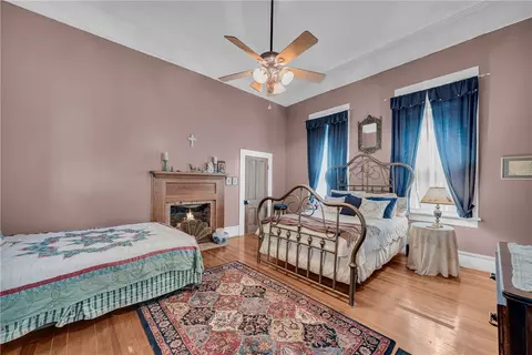 Bedroom - 100 E Wesley St, Walhalla, SC 29691 photo 5 of 10