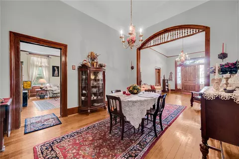 Dining - 100 E Wesley St, Walhalla, SC 29691 photo 4 of 4