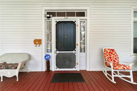 Exterior - 100 E Wesley St, Walhalla, SC 29691 photo 4 of 7