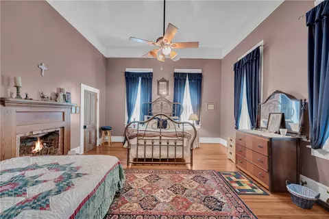 Bedroom - 100 E Wesley St, Walhalla, SC 29691 photo 4 of 10