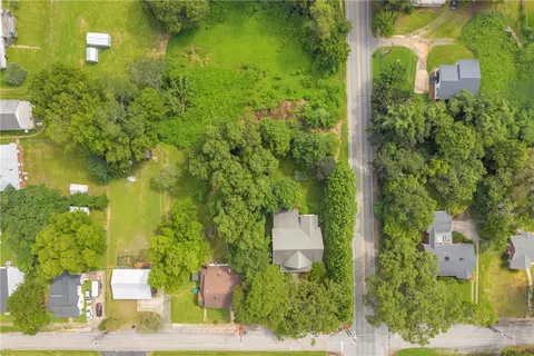 View/Area - 100 E Wesley St, Walhalla, SC 29691 photo 4 of 4