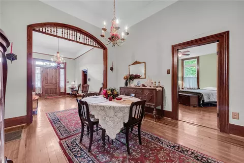 Dining - 100 E Wesley St, Walhalla, SC 29691 photo 3 of 4