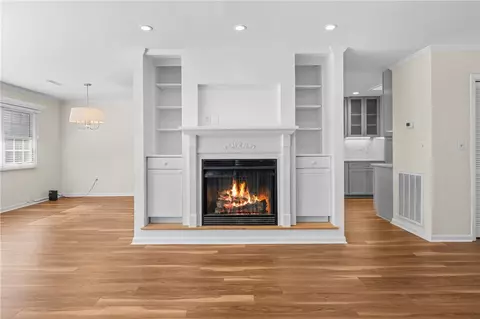 Living - 312 Downs Blvd, Clemson, SC 29631 photo 5 of 6