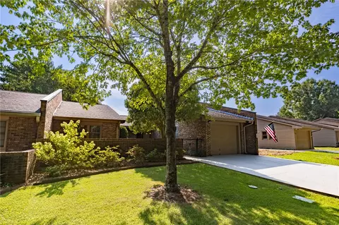 Exterior - 312 Downs Blvd, Clemson, SC 29631 photo 3 of 11
