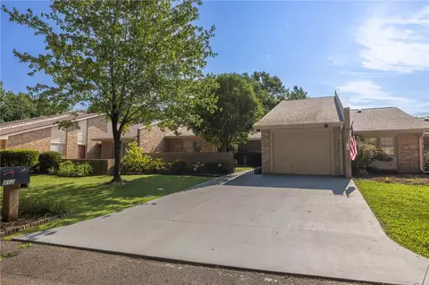 Exterior - 312 Downs Blvd, Clemson, SC 29631 photo 4 of 11