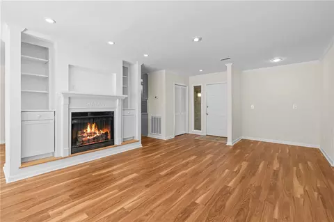 Living - 312 Downs Blvd, Clemson, SC 29631 photo 2 of 6
