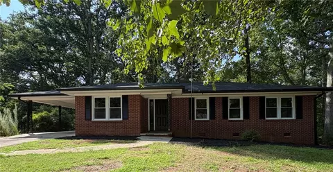 117 Anderson Ave, Westminster, SC 29693