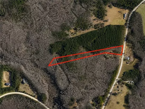 2 Bolt Rd, Gray Court, SC 29645