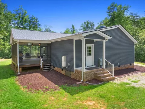 Exterior - 195 Centurion Ln, Pickens, SC 29671 photo 9 of 13