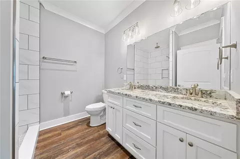 Bath - 195 Centurion Ln, Pickens, SC 29671 photo 1 of 3