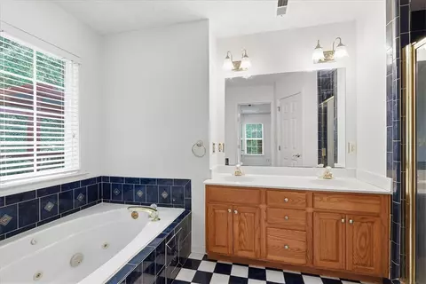 Bath - 1052 Madden Bridge Rd, Central, SC 29630 photo 1 of 6