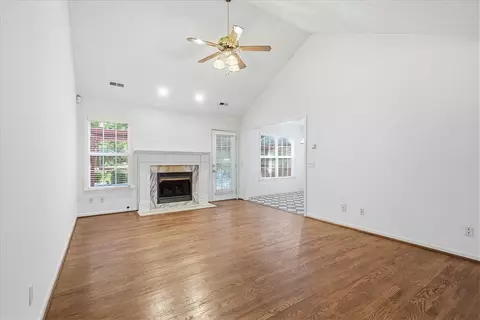 Living - 1052 Madden Bridge Rd, Central, SC 29630 photo 3 of 4