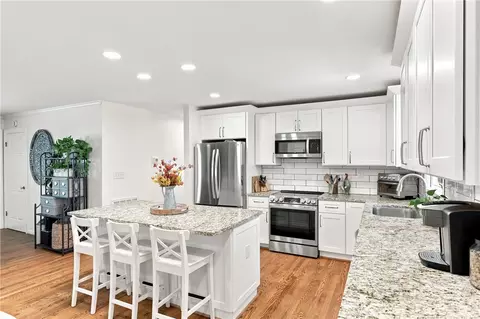 Kitchen - 204 Sylvia Rd, Easley, SC 29642 photo 2 of 6