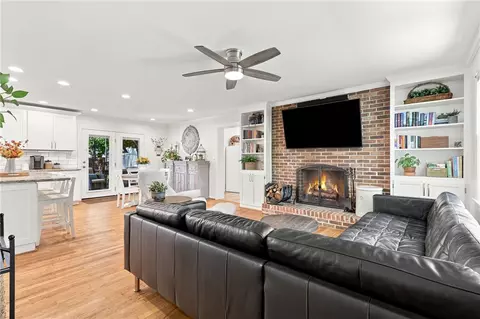 Living - 204 Sylvia Rd, Easley, SC 29642 photo 1 of 3