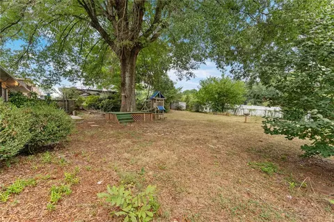 Exterior - 2807 Bellview Rd, Anderson, SC 29621 photo 6 of 10