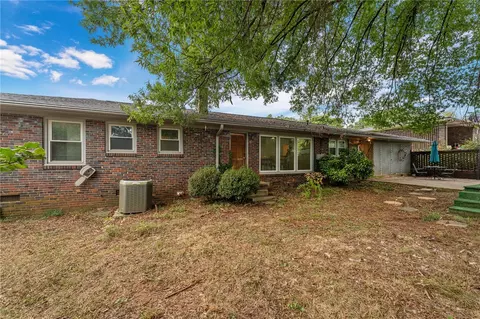 Exterior - 2807 Bellview Rd, Anderson, SC 29621 photo 10 of 10