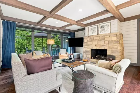 Living - 312 S Cove Rd, Sunset, SC 29685 photo 1 of 2