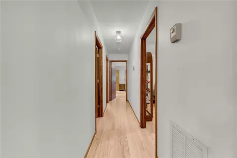 Entry Way - 103 Colleton Ct, Clemson, SC 29631 photo 2 of 2