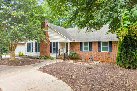 Exterior - 103 Colleton Ct, Clemson, SC 29631 photo 2 of 10