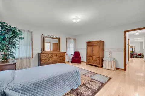 Bedroom - 103 Colleton Ct, Clemson, SC 29631 photo 4 of 8