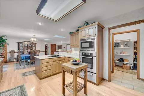 Kitchen - 103 Colleton Ct, Clemson, SC 29631 photo 4 of 5