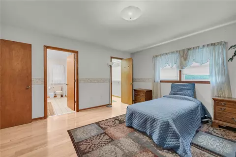 Bedroom - 103 Colleton Ct, Clemson, SC 29631 photo 2 of 8