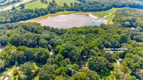 112 Beaver Ln, Townville, SC 29689