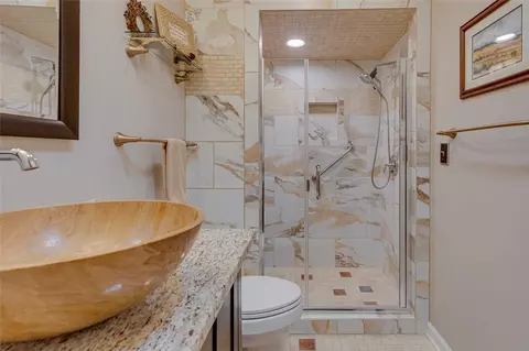 Bath - 308 Downs Blvd, Clemson, SC 29631 photo 1 of 4