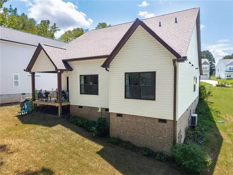 Other - 322 Thompson St, Pendleton, SC 29670 photo 7 of 8
