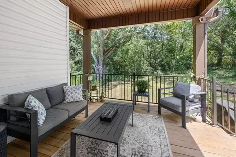 Exterior - 322 Thompson St, Pendleton, SC 29670 photo 4 of 5