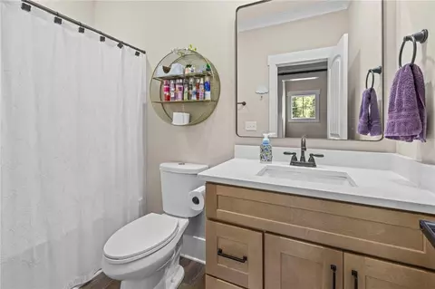 Bath - 322 Thompson St, Pendleton, SC 29670 photo 1 of 2