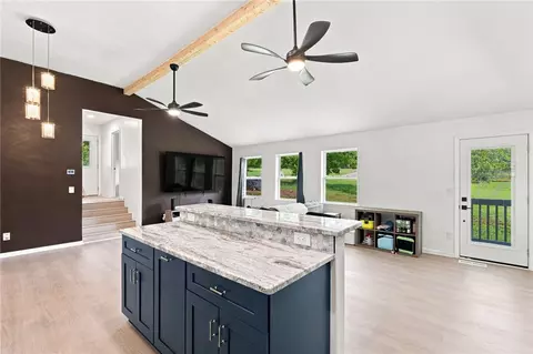 Entry Way - 166 Mcjunkin Dr, Pickens, SC 29671 photo 3 of 3