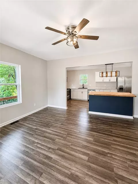 12 Front St, Pelzer, SC 29669 photo 6