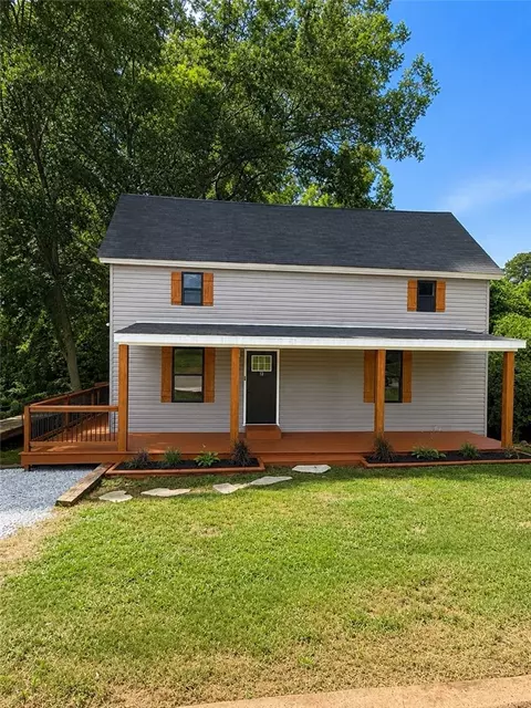 12 Front St, Pelzer, SC 29669 photo 5