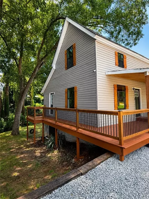 12 Front St, Pelzer, SC 29669 photo 4