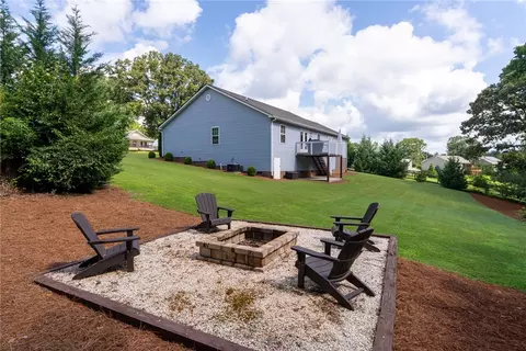 Exterior - 130 Red River Rd, Easley, SC 29640 photo 9 of 17