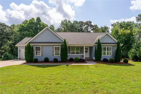 Exterior - 130 Red River Rd, Easley, SC 29640 photo 6 of 17