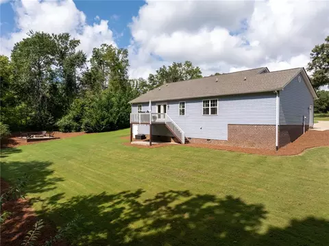 Exterior - 130 Red River Rd, Easley, SC 29640 photo 2 of 17