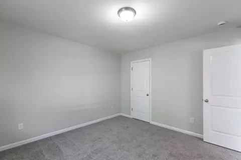 Bedroom - 229 Maple Grove Rd, Seneca, SC 29678 photo 4 of 6