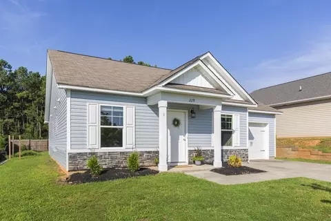 Exterior - 229 Maple Grove Rd, Seneca, SC 29678 photo 3 of 10