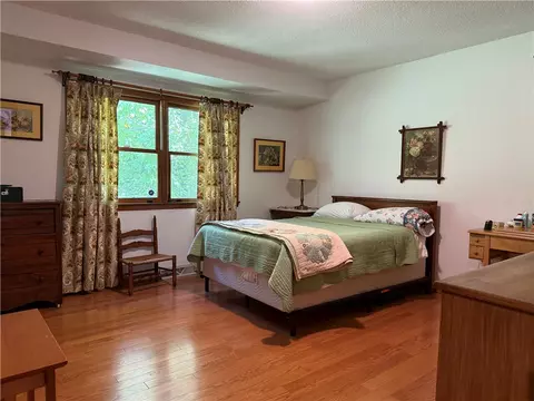 Bedroom - 407 Seawright Dr, Pendleton, SC 29670 photo 1 of 7