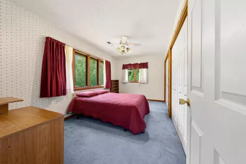 Bedroom - 359 Capps Rd, Walhalla, SC 29691 photo 2 of 3