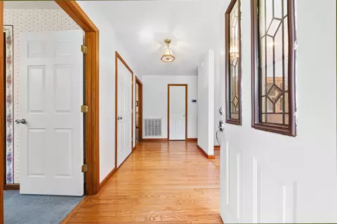 Entry Way - 359 Capps Rd, Walhalla, SC 29691 photo 1 of 2