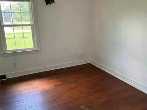 Bedroom - 609 W Geer St, Honea Path, SC 29654 photo 2 of 7
