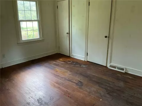 Bedroom - 609 W Geer St, Honea Path, SC 29654 photo 7 of 7