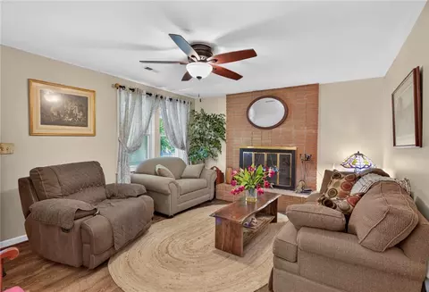 Living - 218 Justin Dr, Walhalla, SC 29691 photo 1 of 3