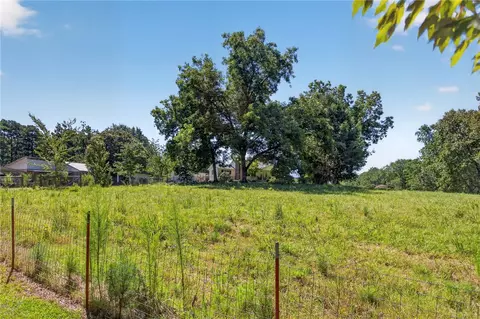 Exterior - 218 Justin Dr, Walhalla, SC 29691 photo 18 of 23