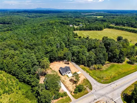 View/Area - 103 Sitton Rd, Easley, SC 29642 photo 4 of 6