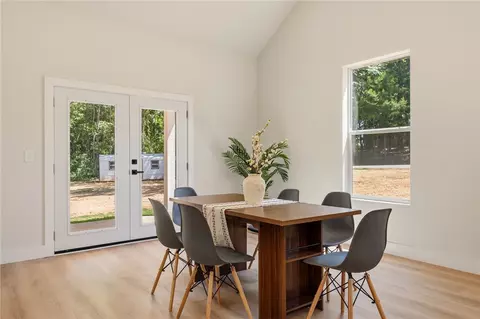 Dining - 103 Sitton Rd, Easley, SC 29642 photo 2 of 4